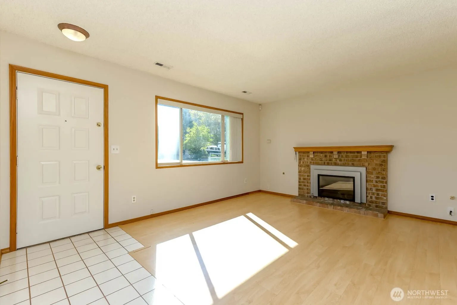 11216 SE 228th Place , Kent, WA 98031