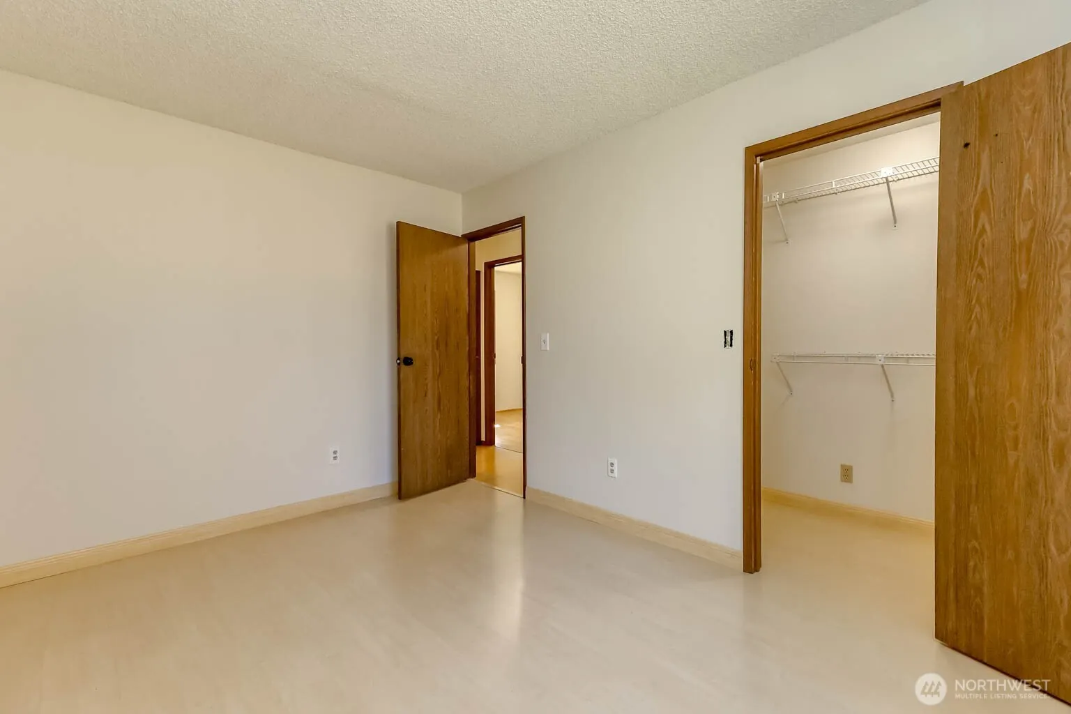 11216 SE 228th Place , Kent, WA 98031