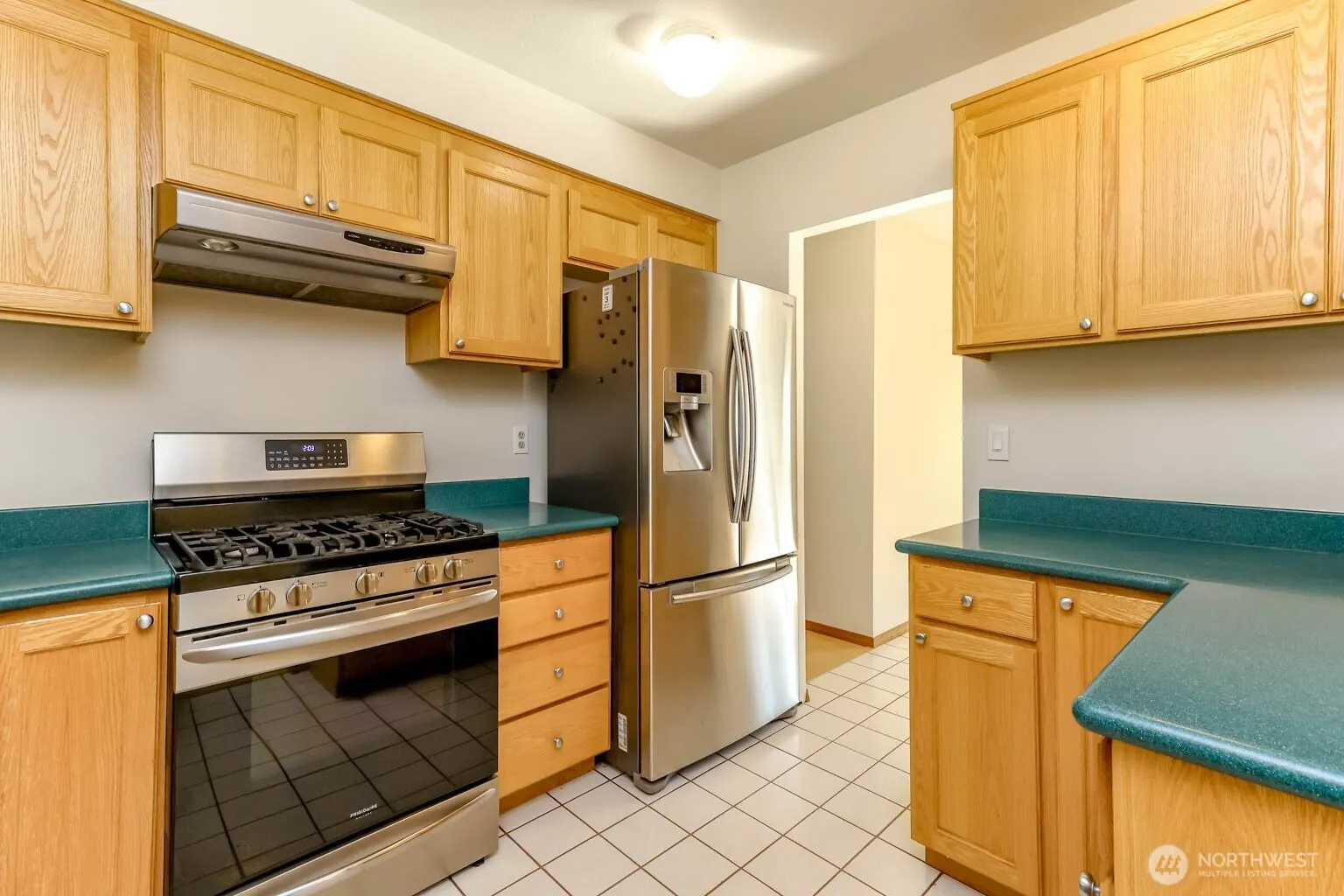 11216 SE 228th Place , Kent, WA 98031