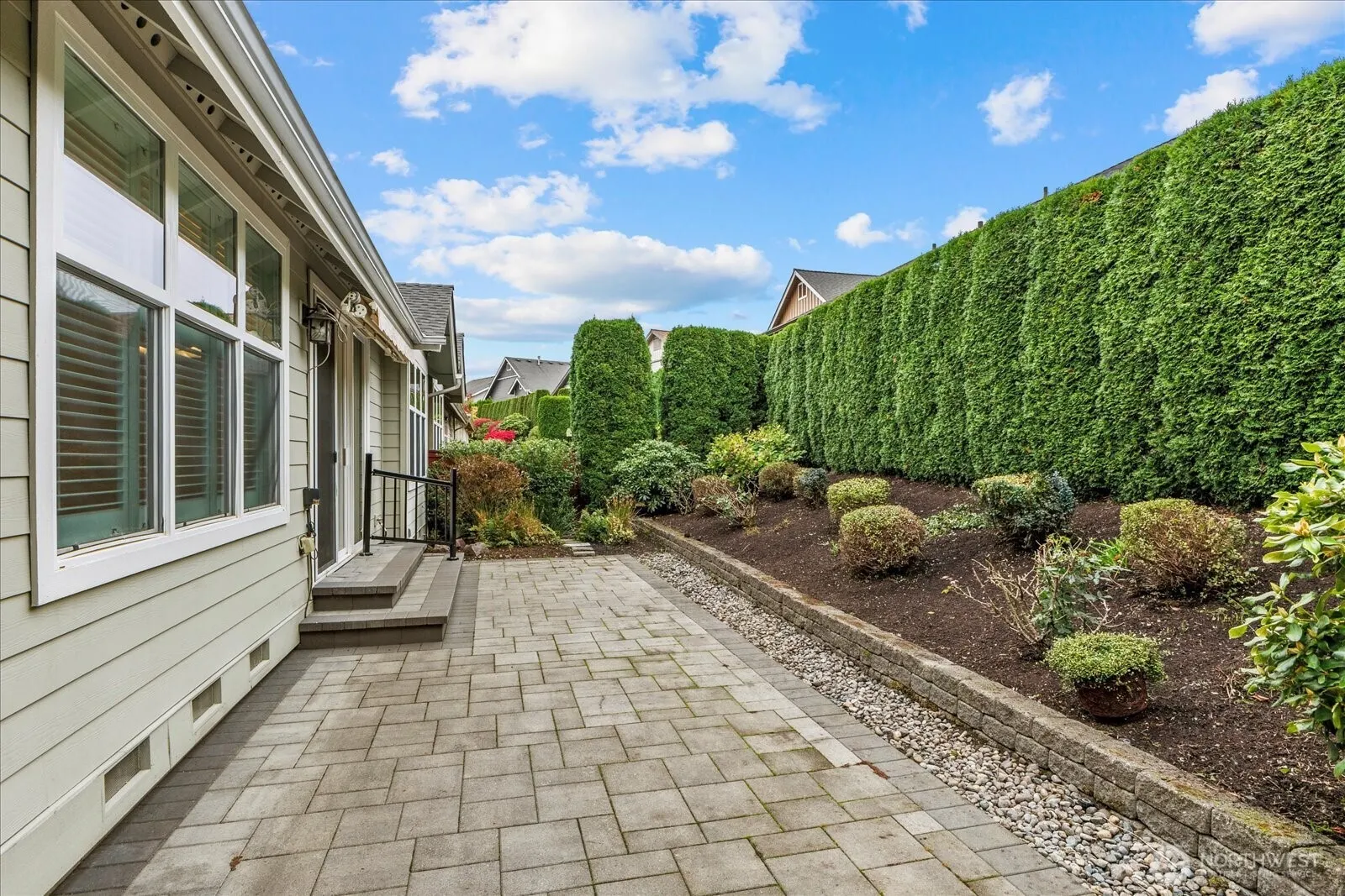 12724 Sunbreak Way NE, Redmond, WA 98053