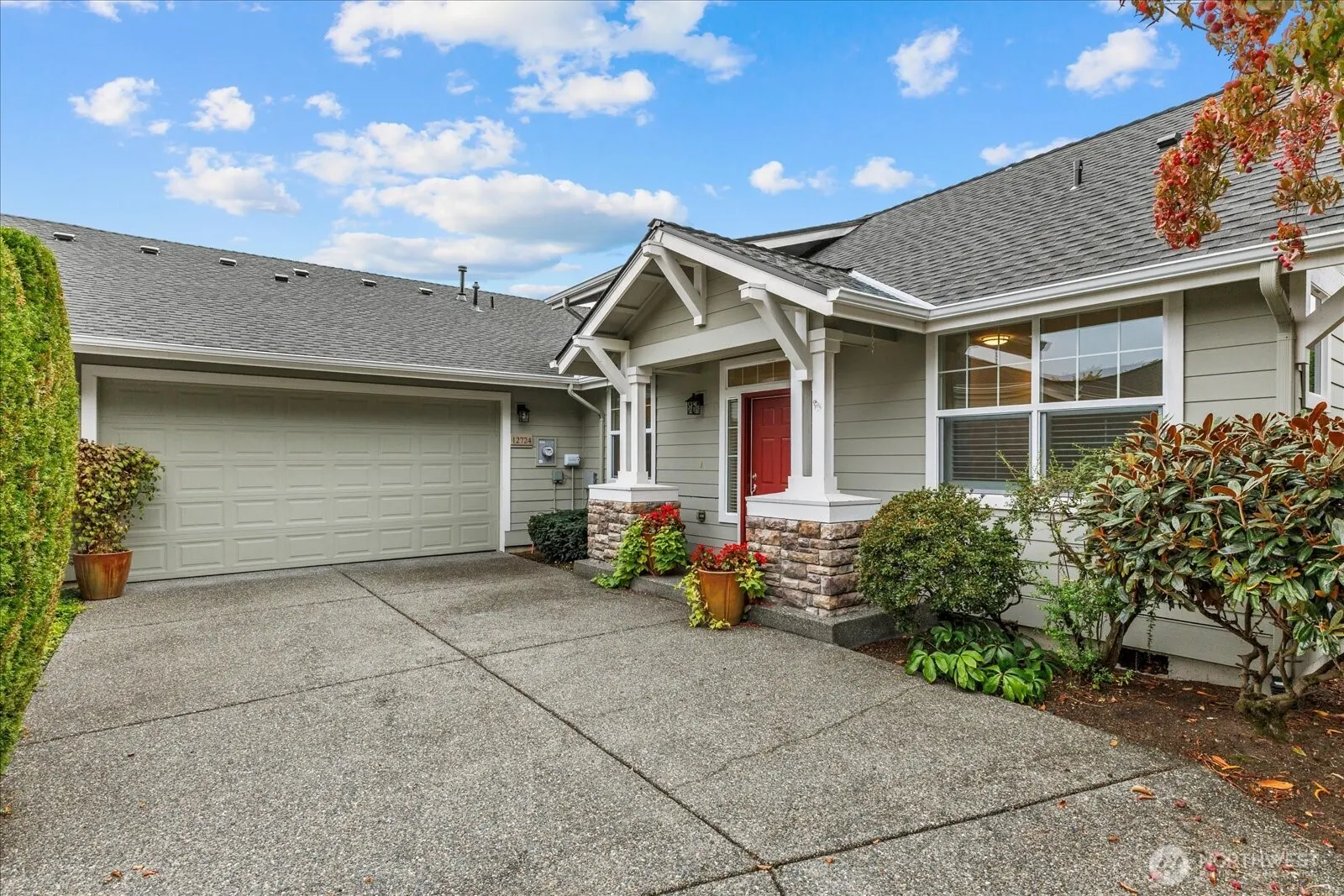 12724 Sunbreak Way NE, Redmond, WA 98053