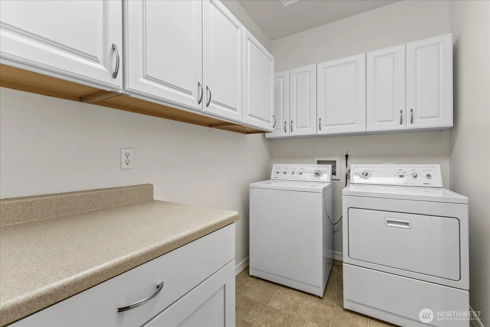 12724 Sunbreak Way NE, Redmond, WA 98053