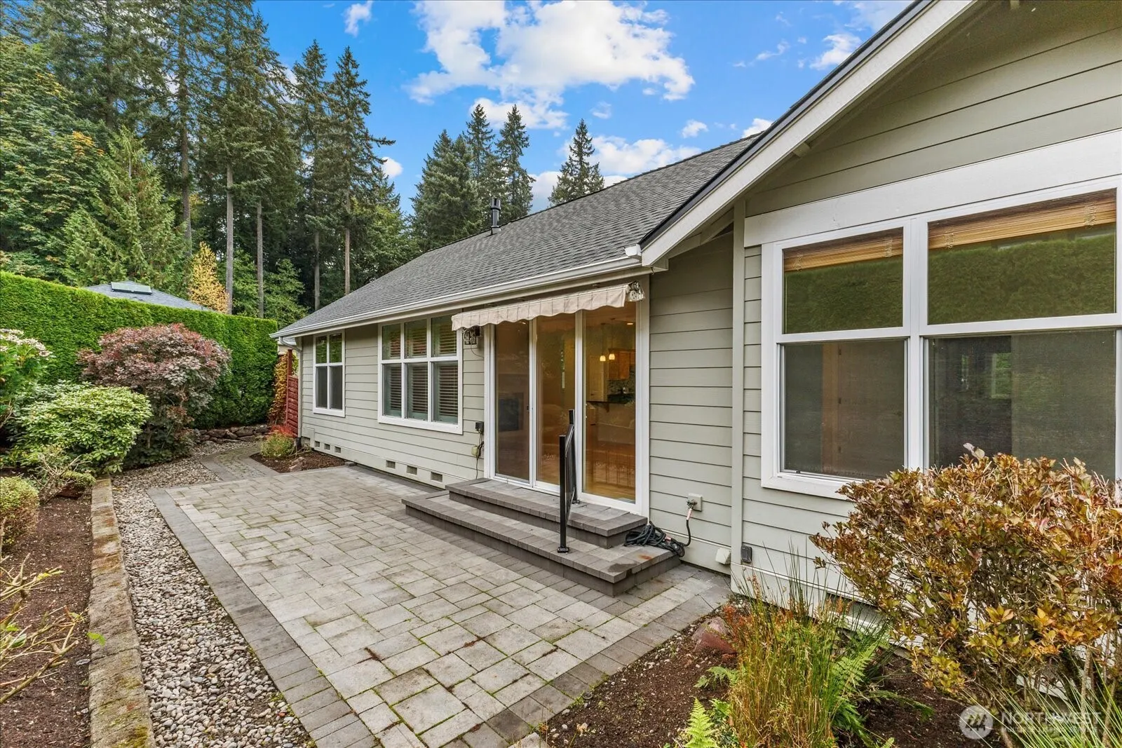 12724 Sunbreak Way NE, Redmond, WA 98053