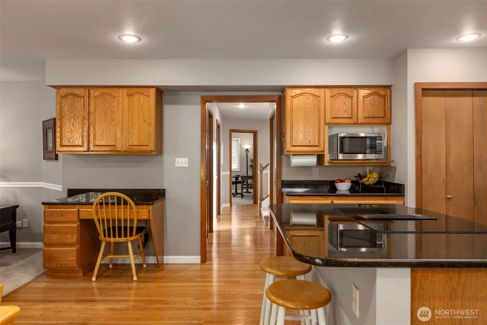 19318 SE 328th Place , Kent, WA 98042