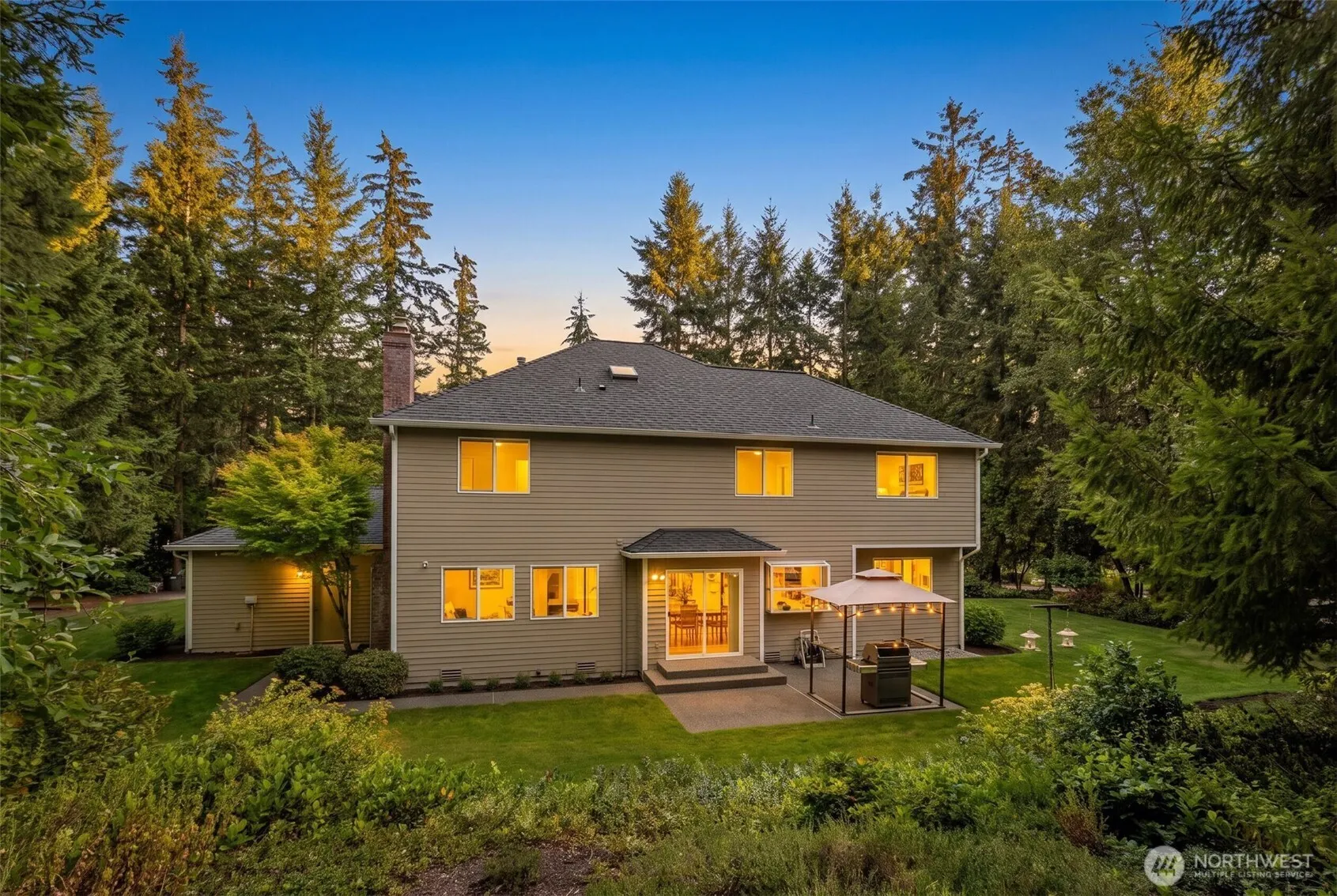 19318 SE 328th Place , Kent, WA 98042