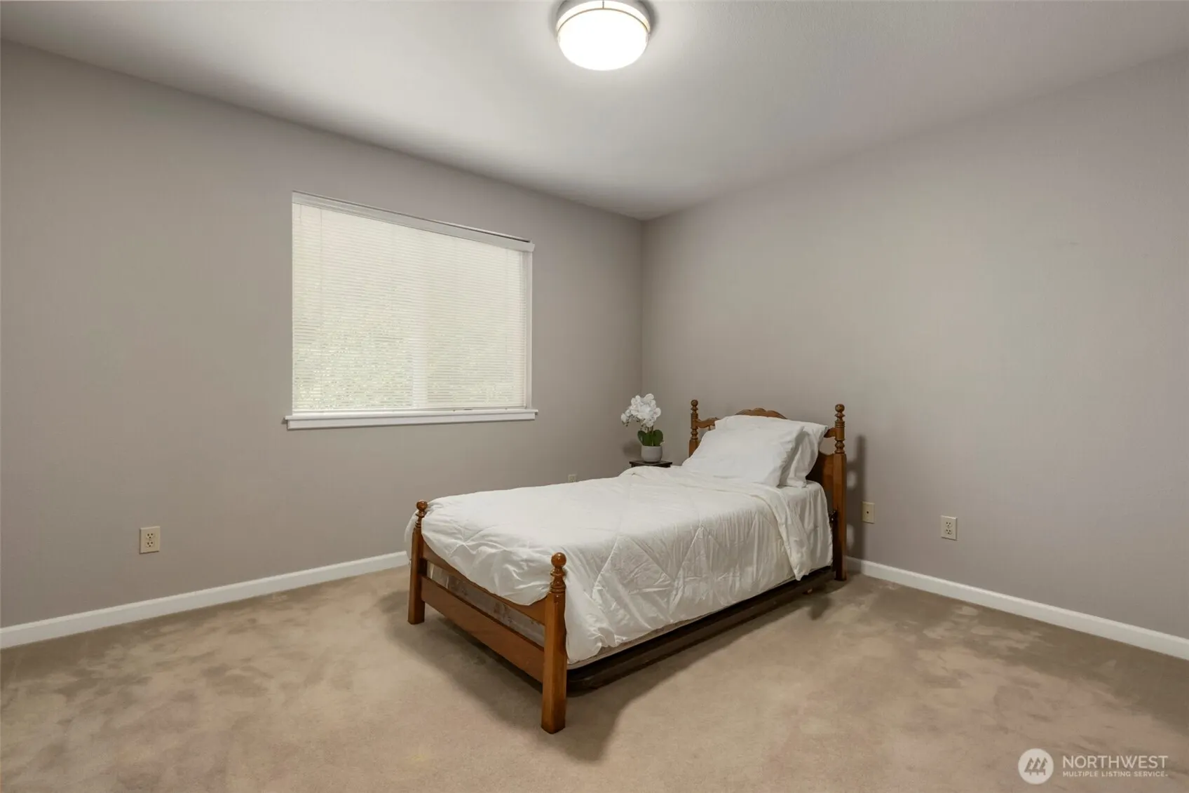 19318 SE 328th Place , Kent, WA 98042