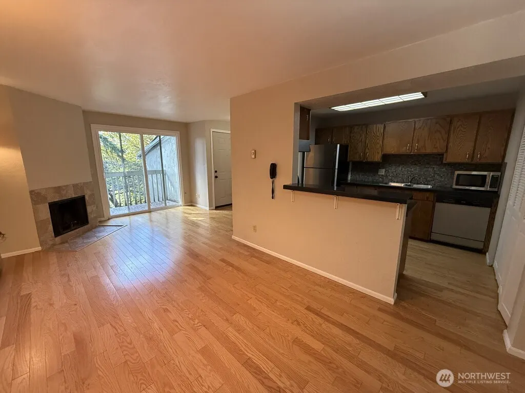 9474 Redmond Woodinville Road NE #A303, Redmond, WA 98052