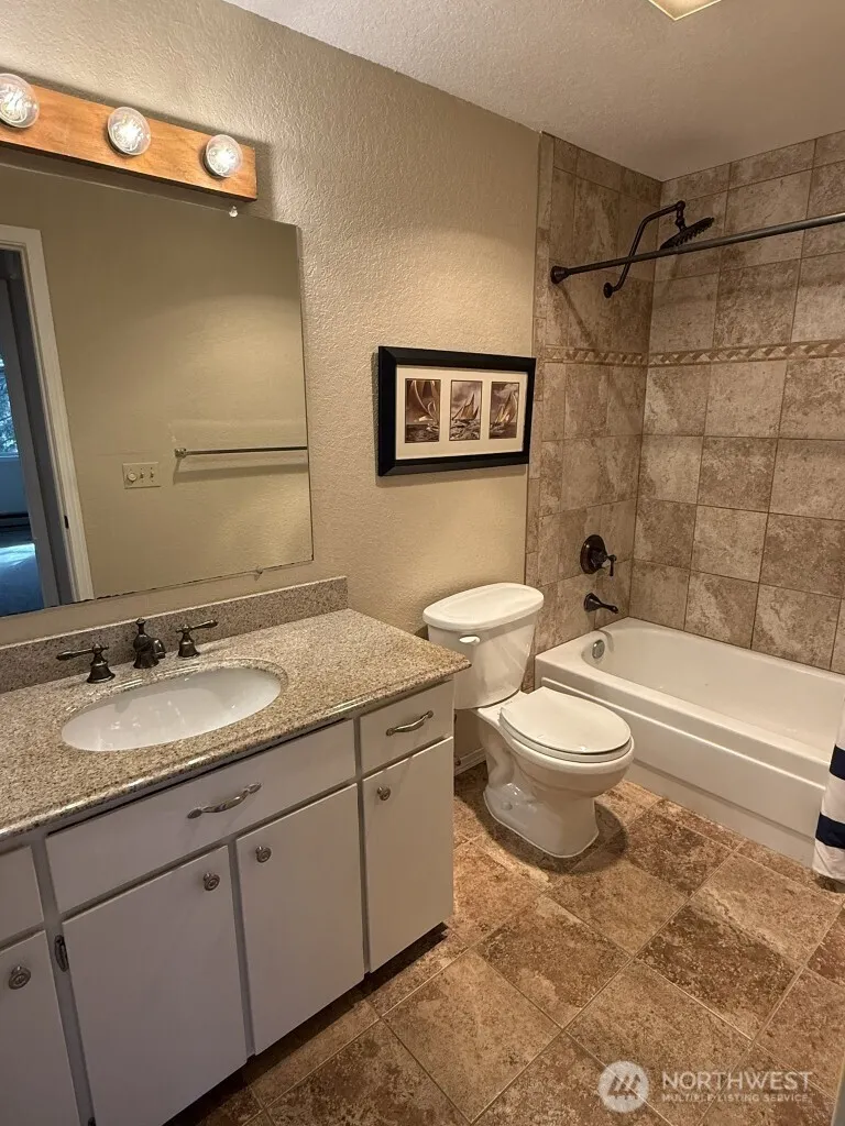 9474 Redmond Woodinville Road NE #A303, Redmond, WA 98052