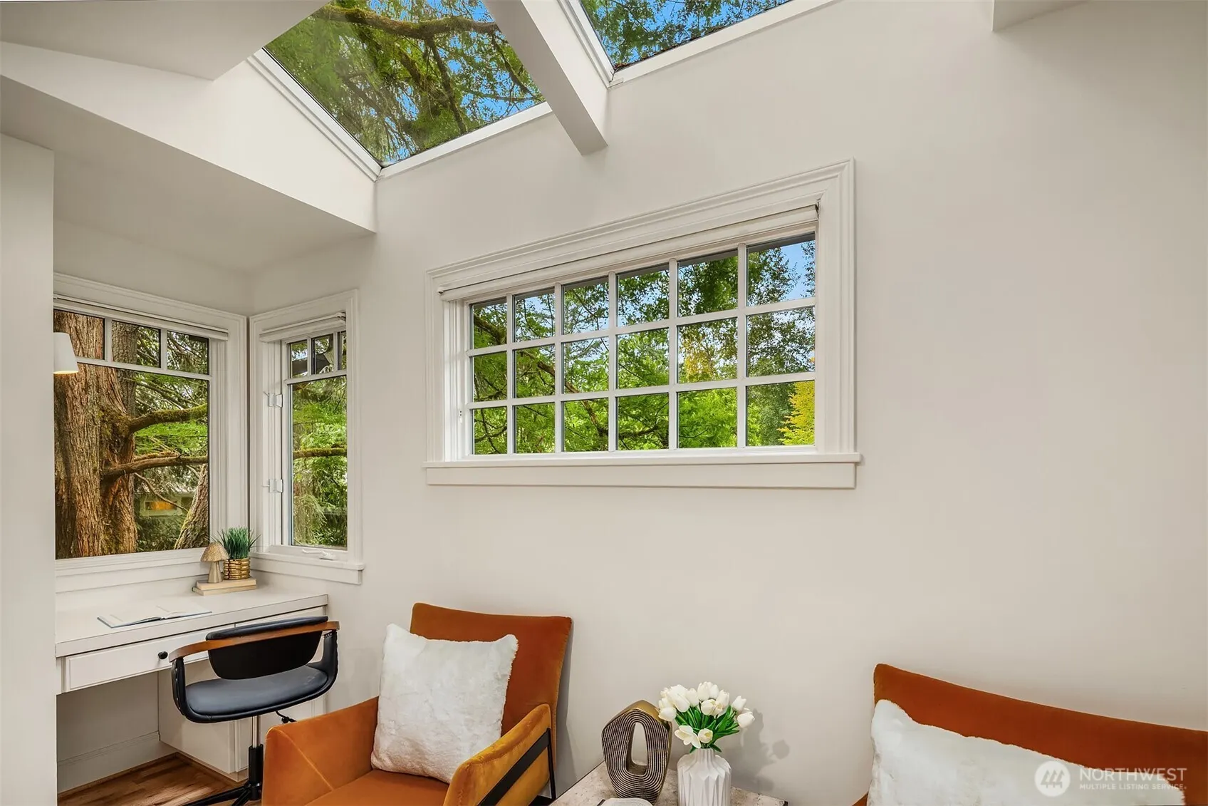 2459 215th Avenue SE, Sammamish, WA 98075