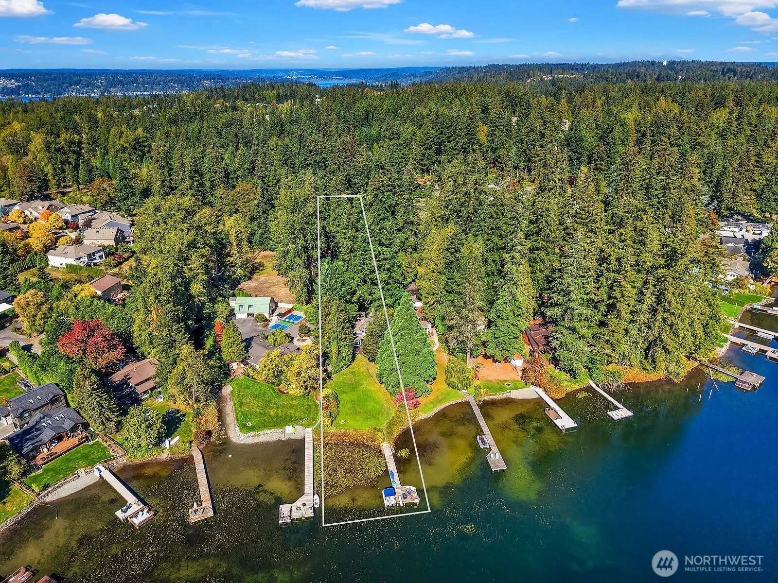 2459 215th Avenue SE, Sammamish, WA 98075