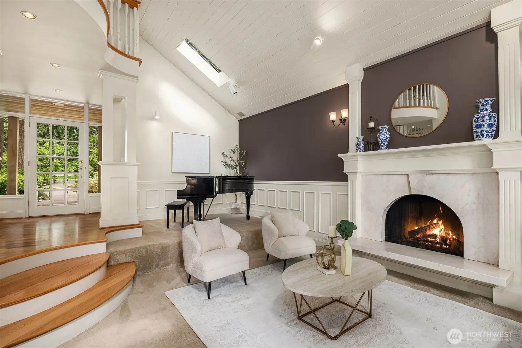 2459 215th Avenue SE, Sammamish, WA 98075