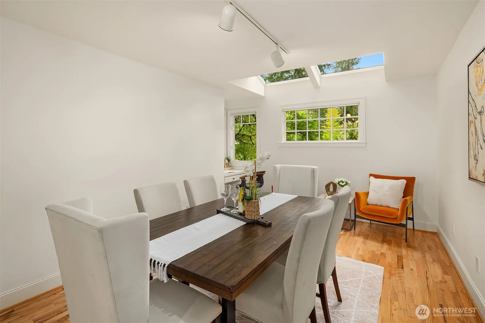 2459 215th Avenue SE, Sammamish, WA 98075
