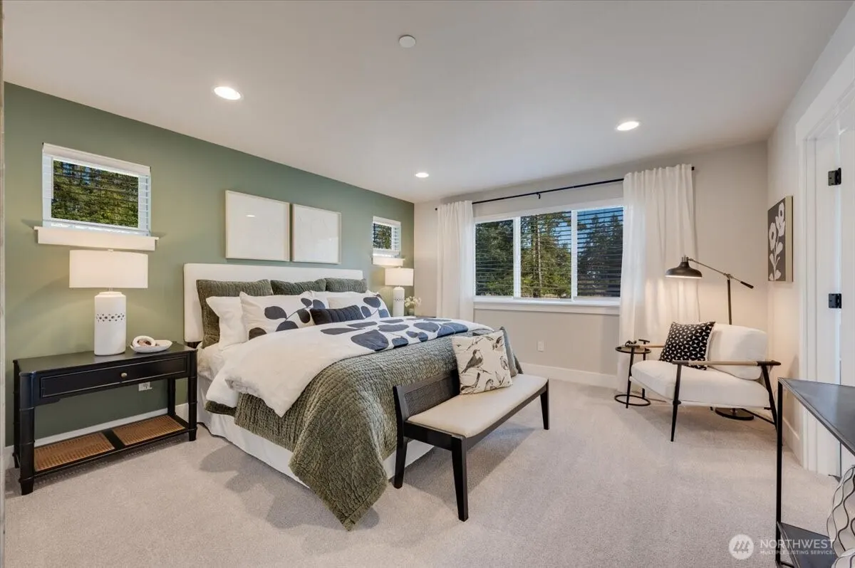 18186 136th Place SE, Renton, WA 98058