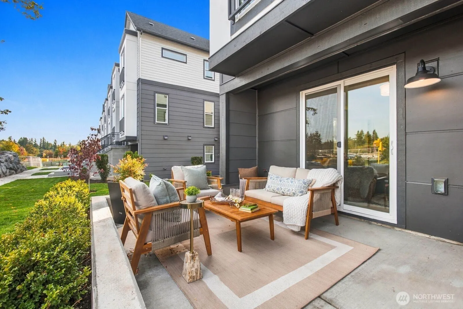 417 Parkside Walk #Lot 37, Sammamish, WA 98074