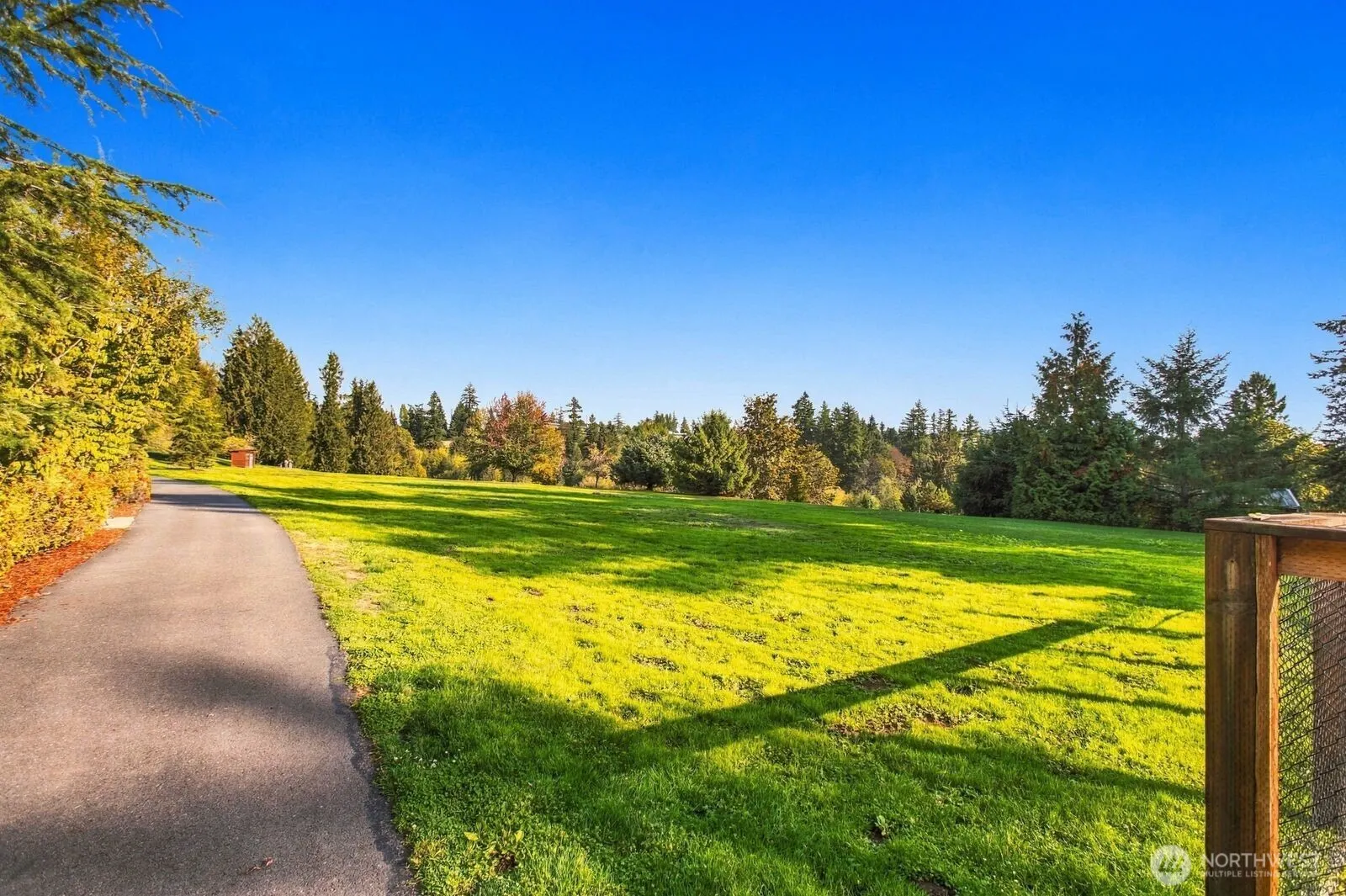 417 Parkside Walk #Lot 37, Sammamish, WA 98074