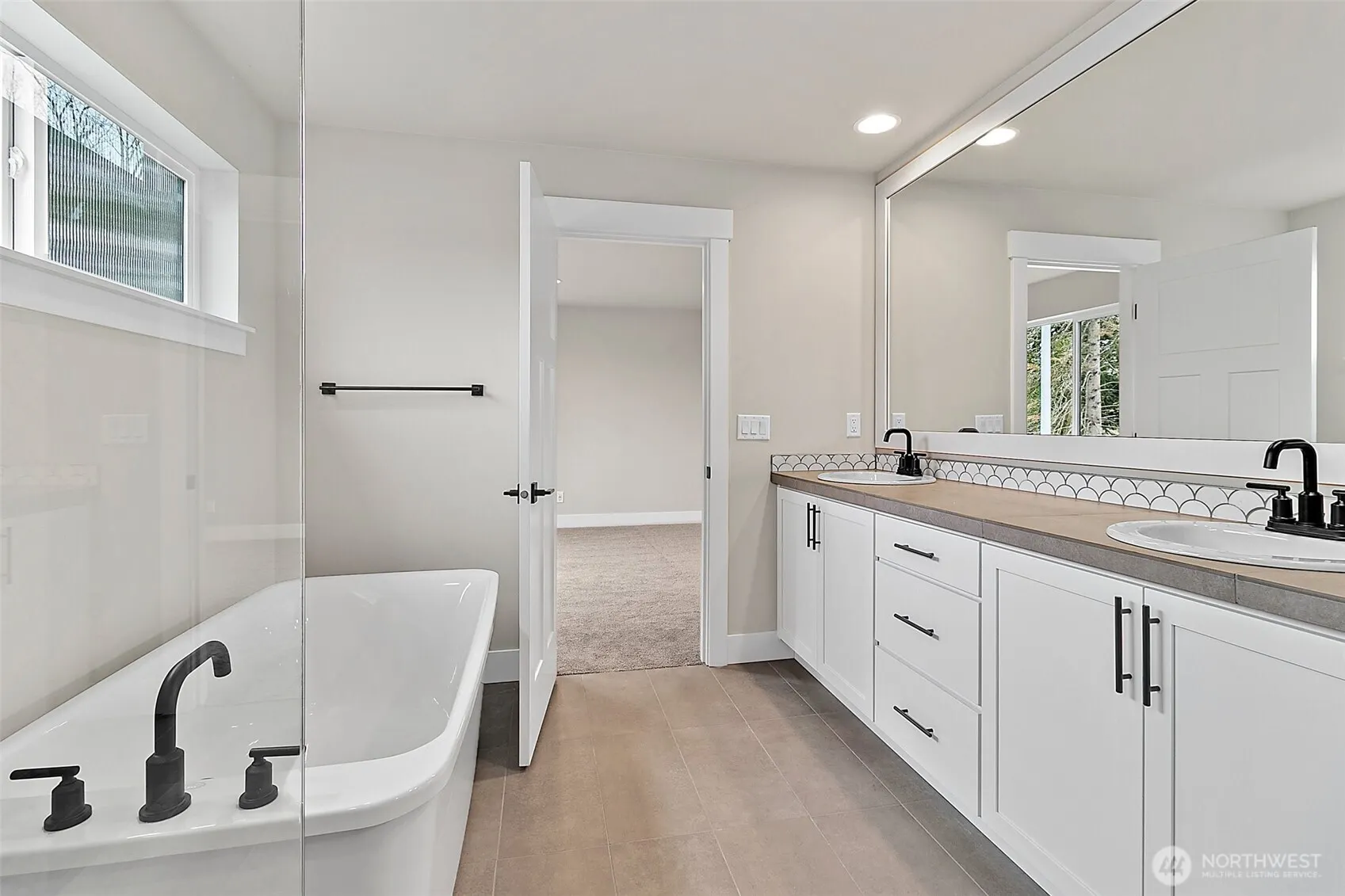 13654 SE 181st Place , Renton, WA 98058