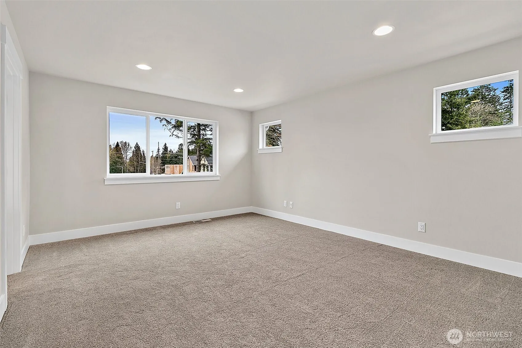 13654 SE 181st Place , Renton, WA 98058