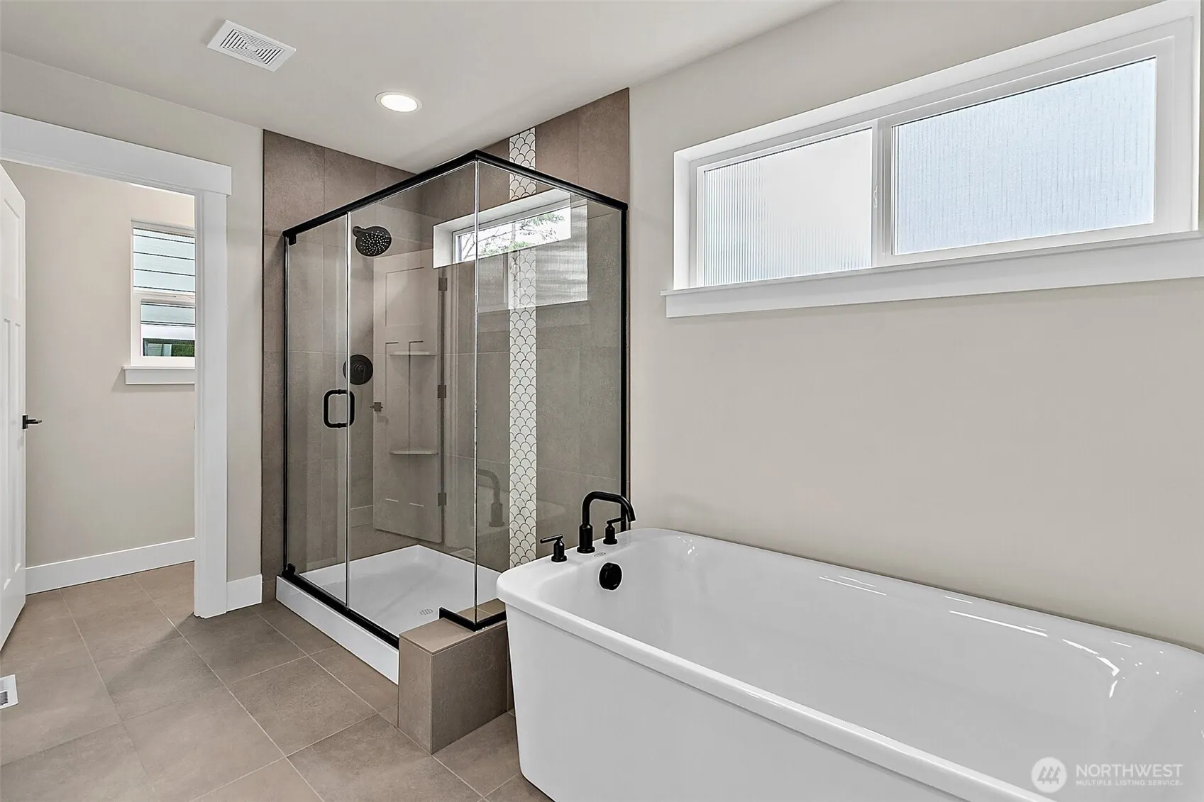 13654 SE 181st Place , Renton, WA 98058