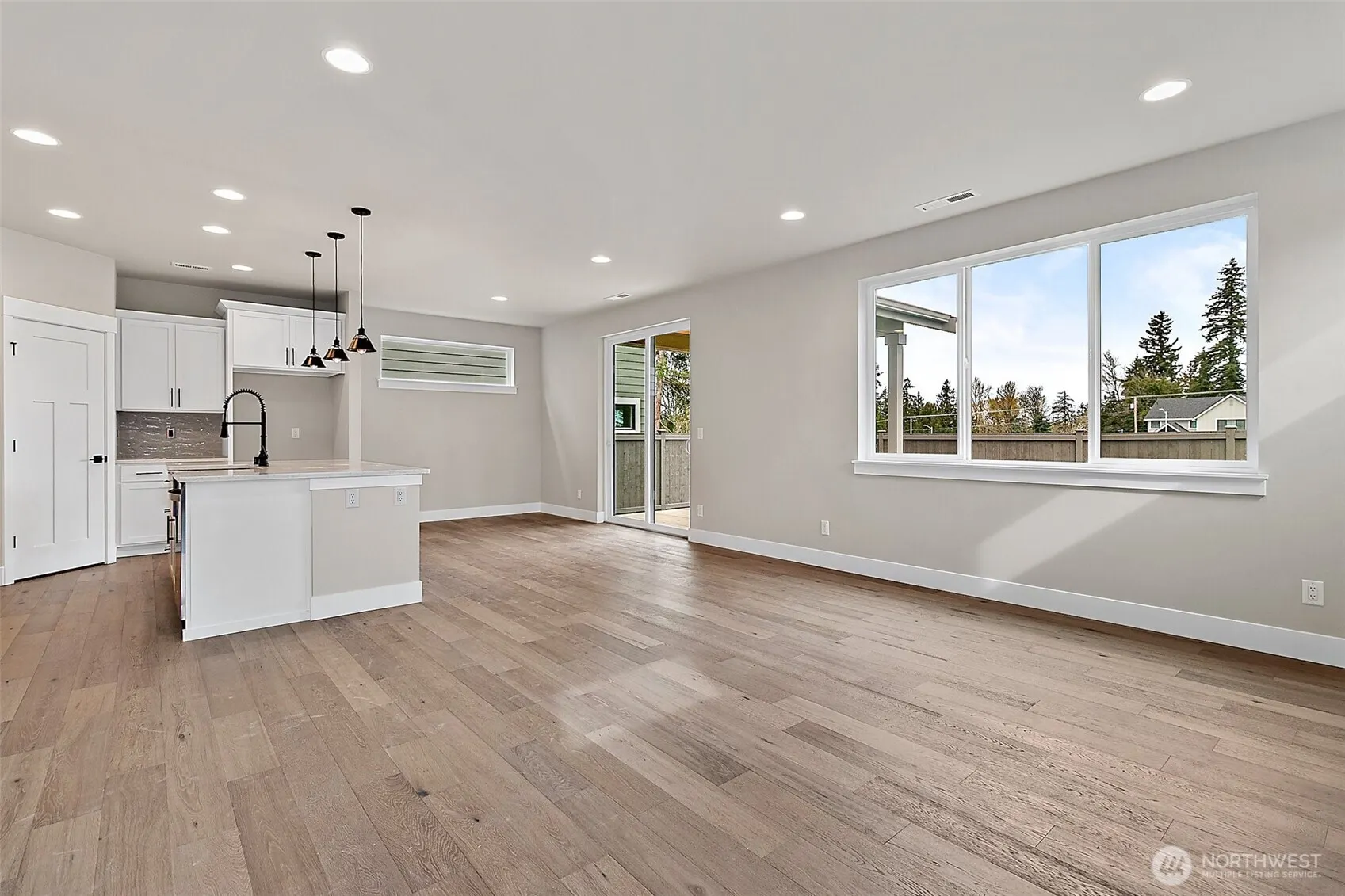 13654 SE 181st Place , Renton, WA 98058