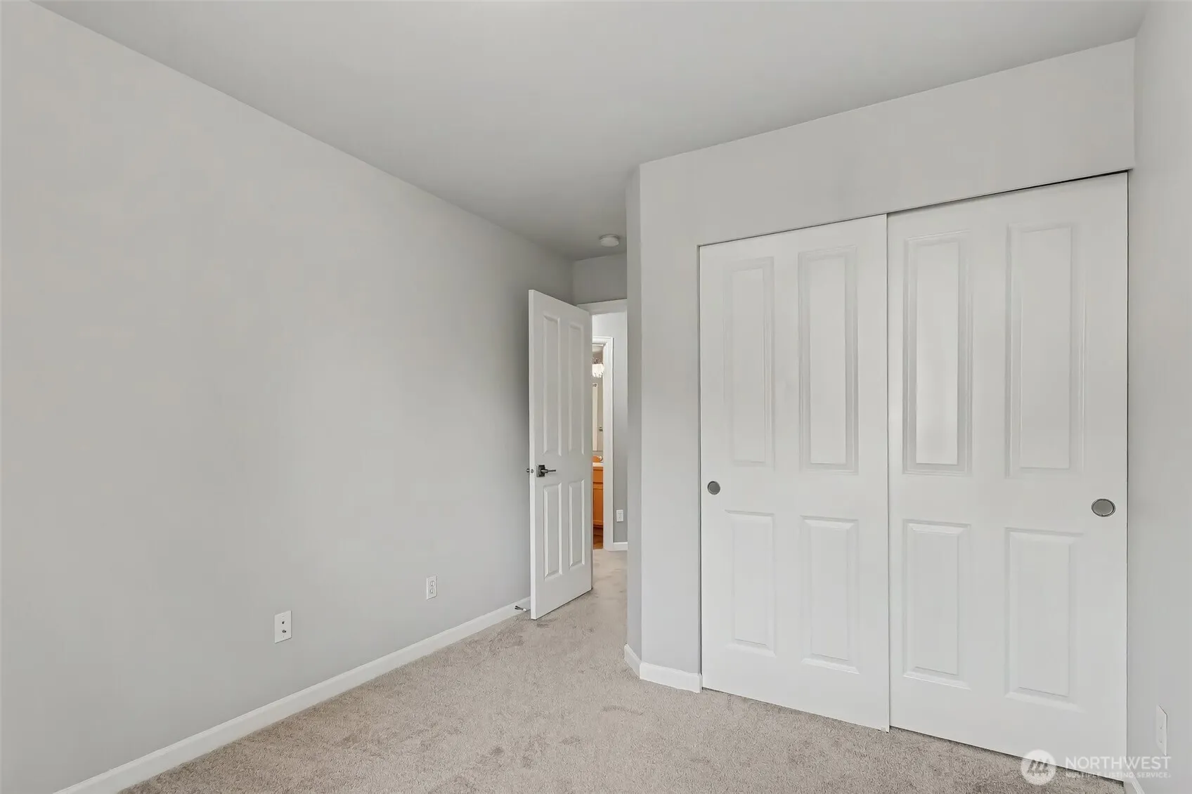 1332 196th Place SW, Lynnwood, WA 98036