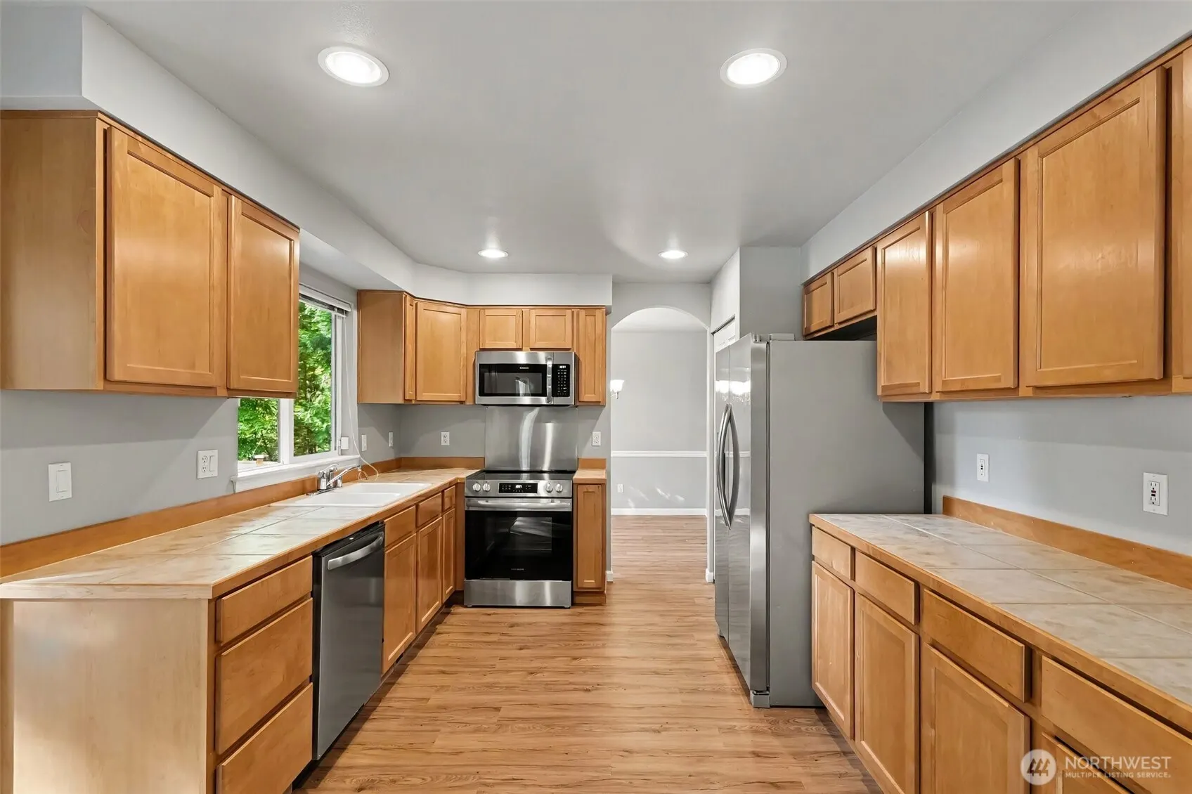 1332 196th Place SW, Lynnwood, WA 98036