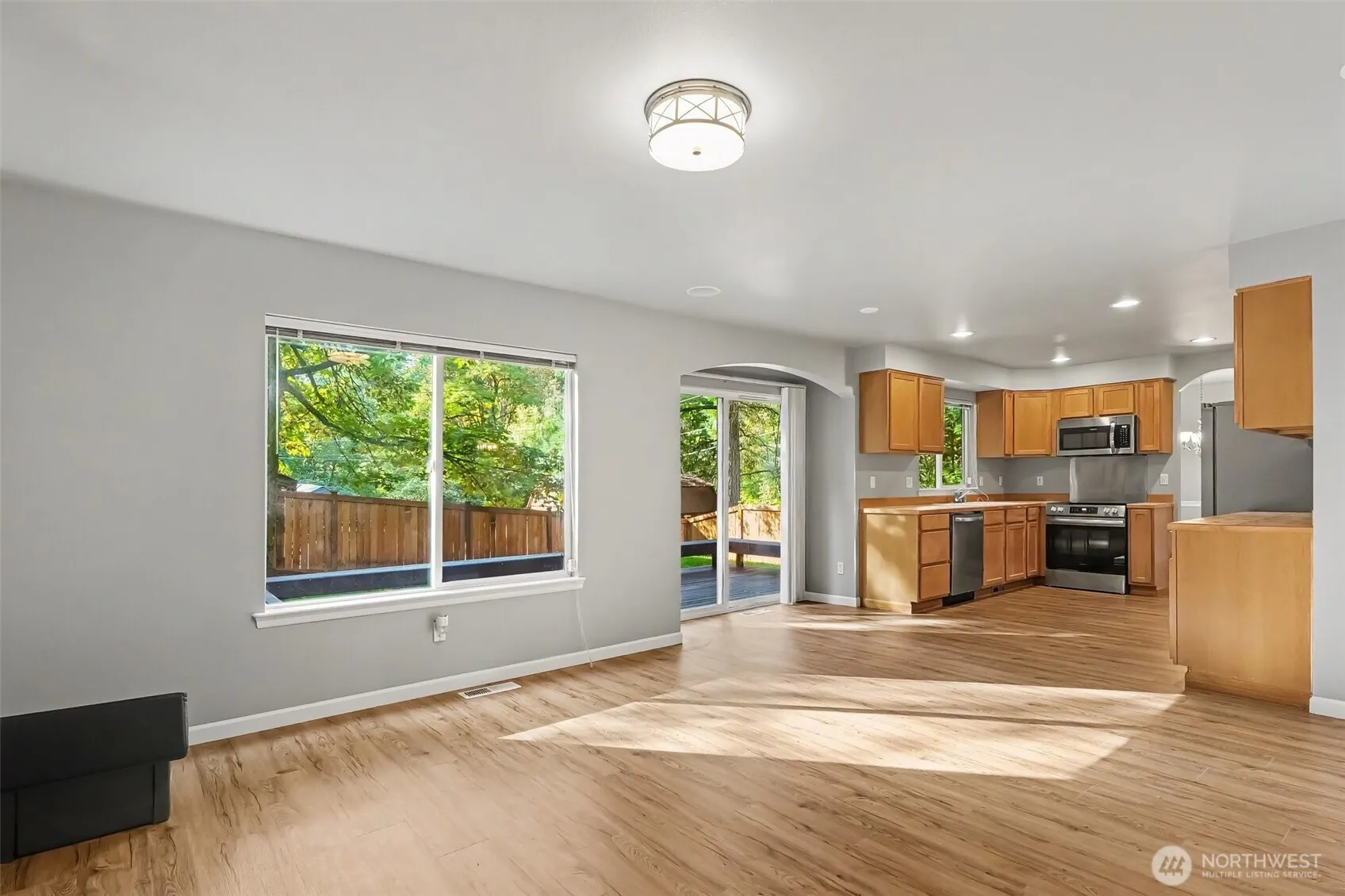 1332 196th Place SW, Lynnwood, WA 98036