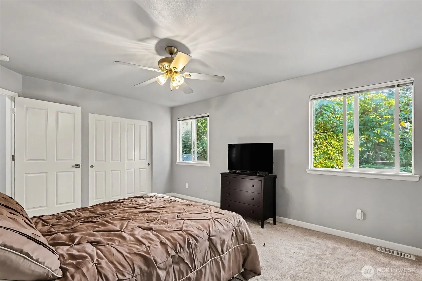 1332 196th Place SW, Lynnwood, WA 98036