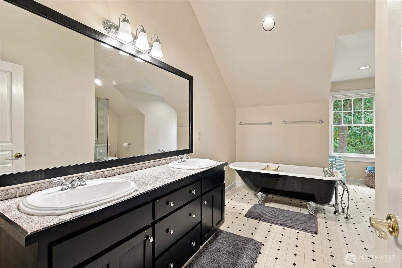 606 278th Avenue NE, Redmond, WA 98053