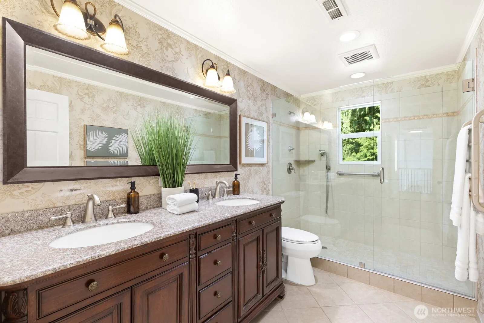 24108 NE 180th Street , Woodinville, WA 98077