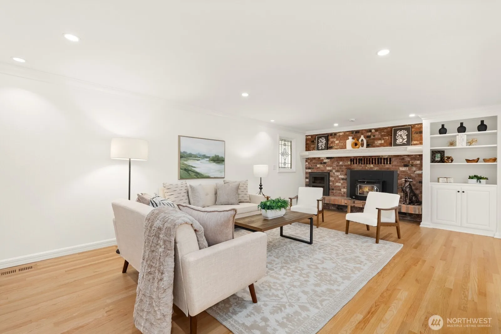 24108 NE 180th Street , Woodinville, WA 98077