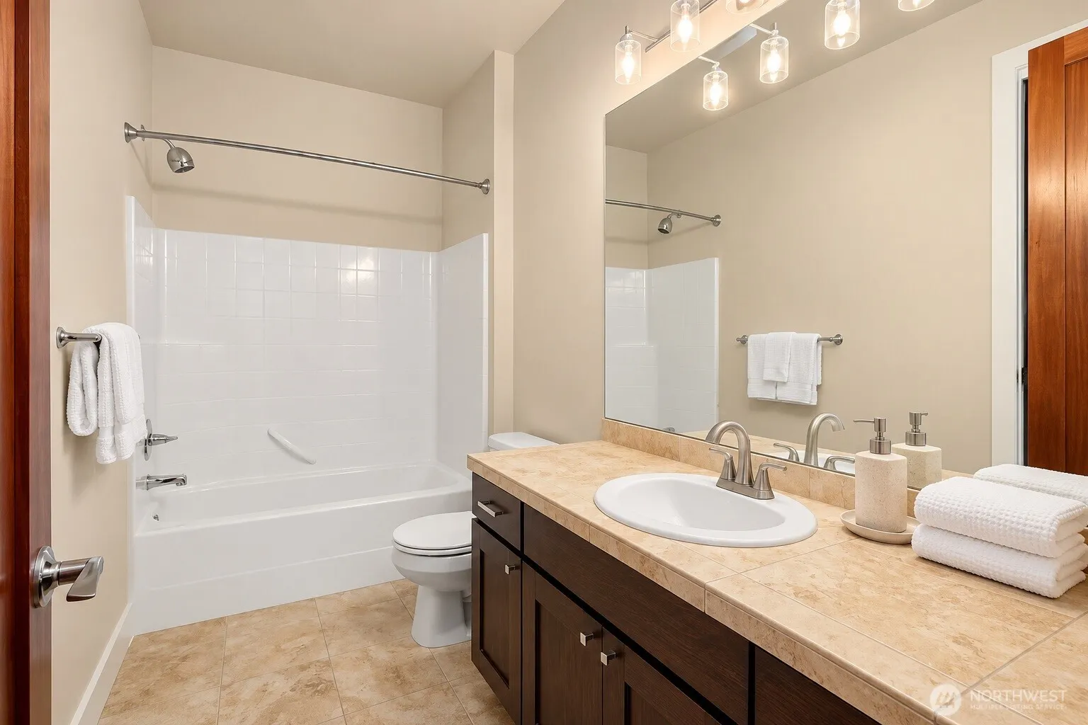 1036 N 42nd Place , Renton, WA 98056