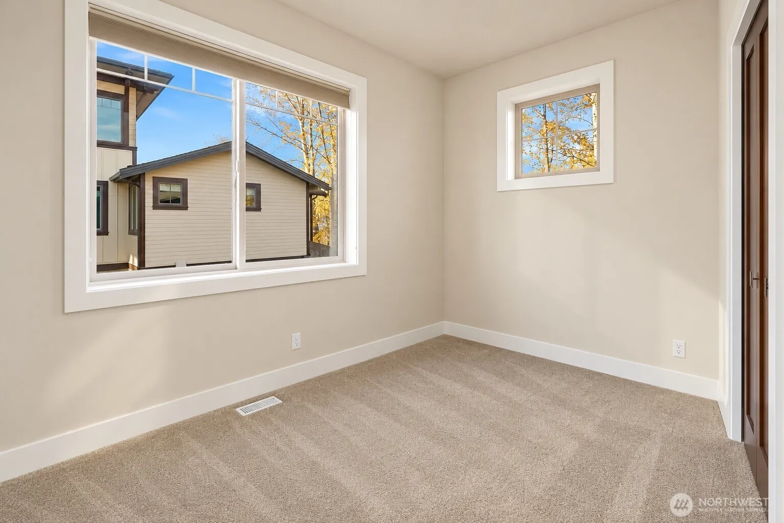 1036 N 42nd Place , Renton, WA 98056