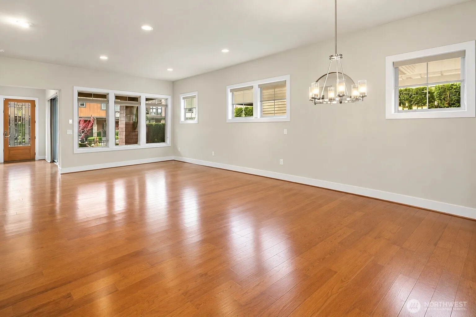 1036 N 42nd Place , Renton, WA 98056