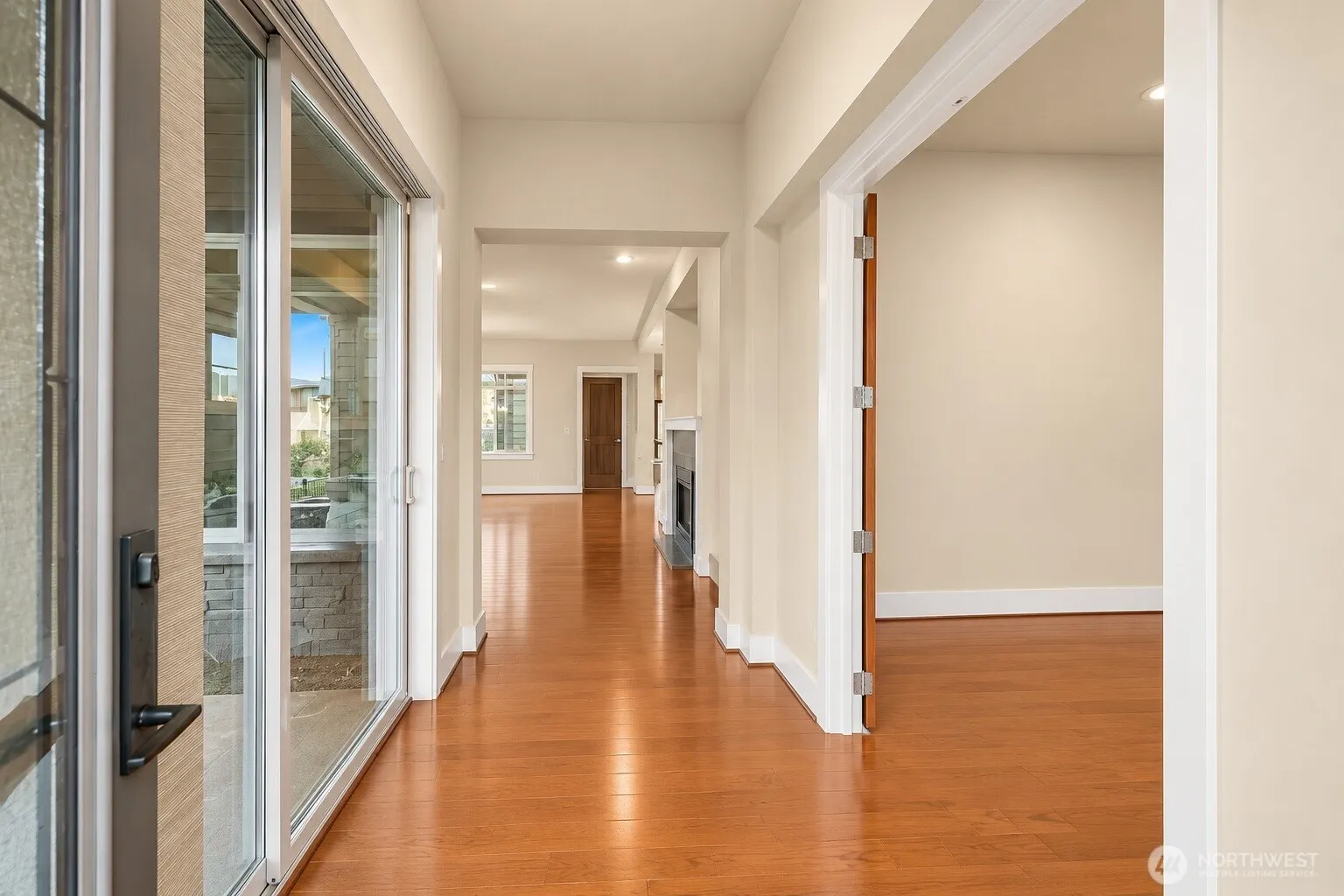 1036 N 42nd Place , Renton, WA 98056