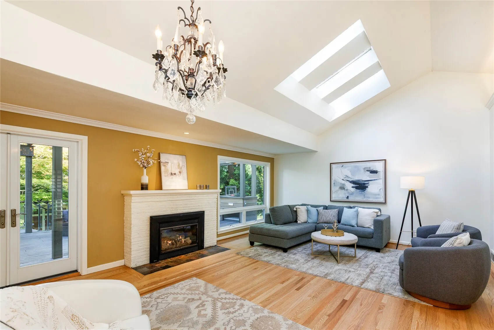 12051 4th Avenue NW, Seattle, WA 98177-4518