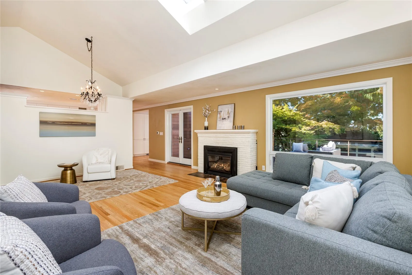 12051 4th Avenue NW, Seattle, WA 98177-4518