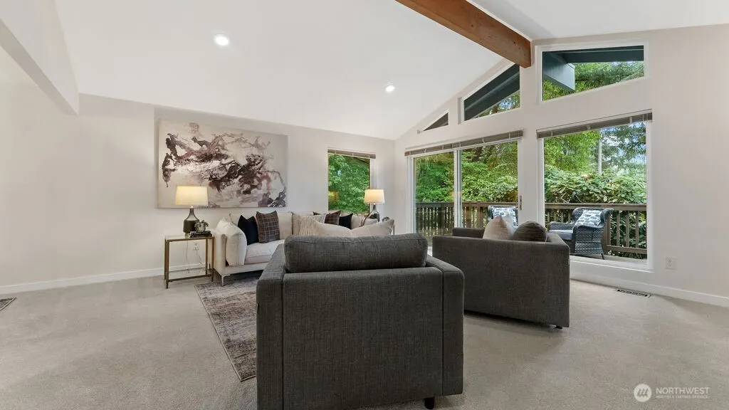 6504 119th Avenue SE, Bellevue, WA 98006