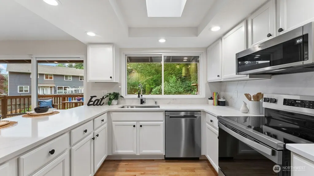 6504 119th Avenue SE, Bellevue, WA 98006