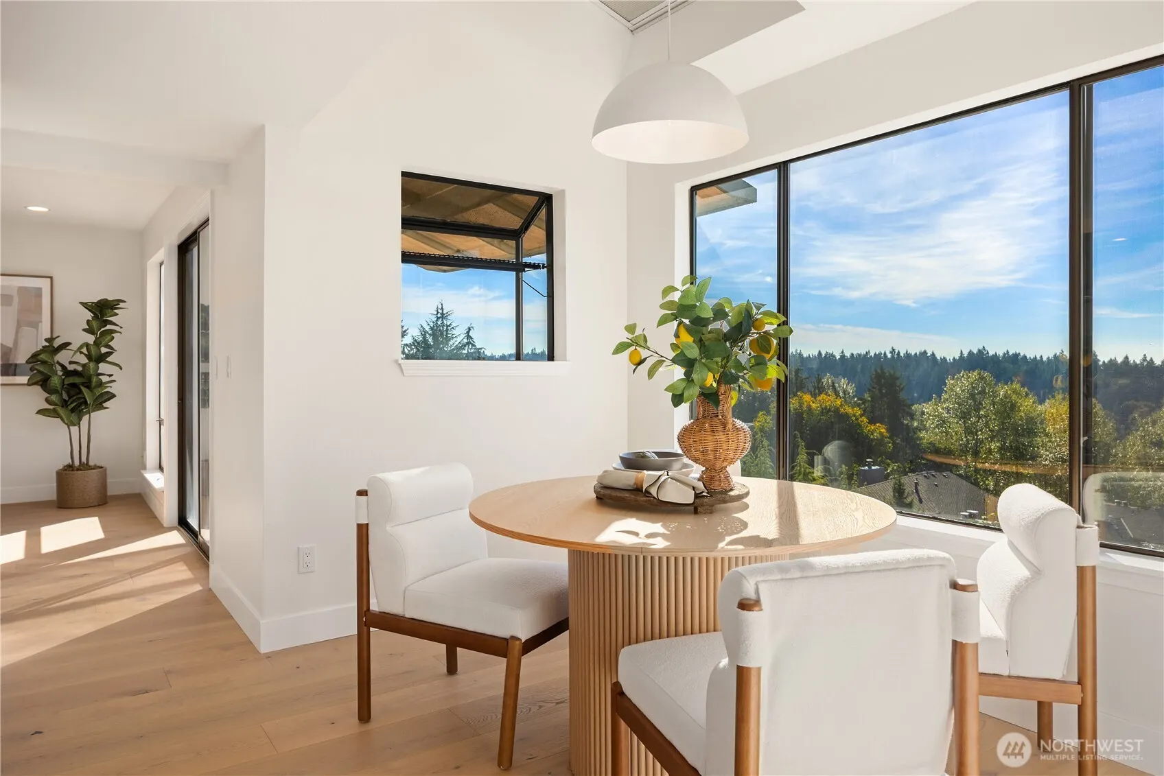 4825 134th Place SE, Bellevue, WA 98006