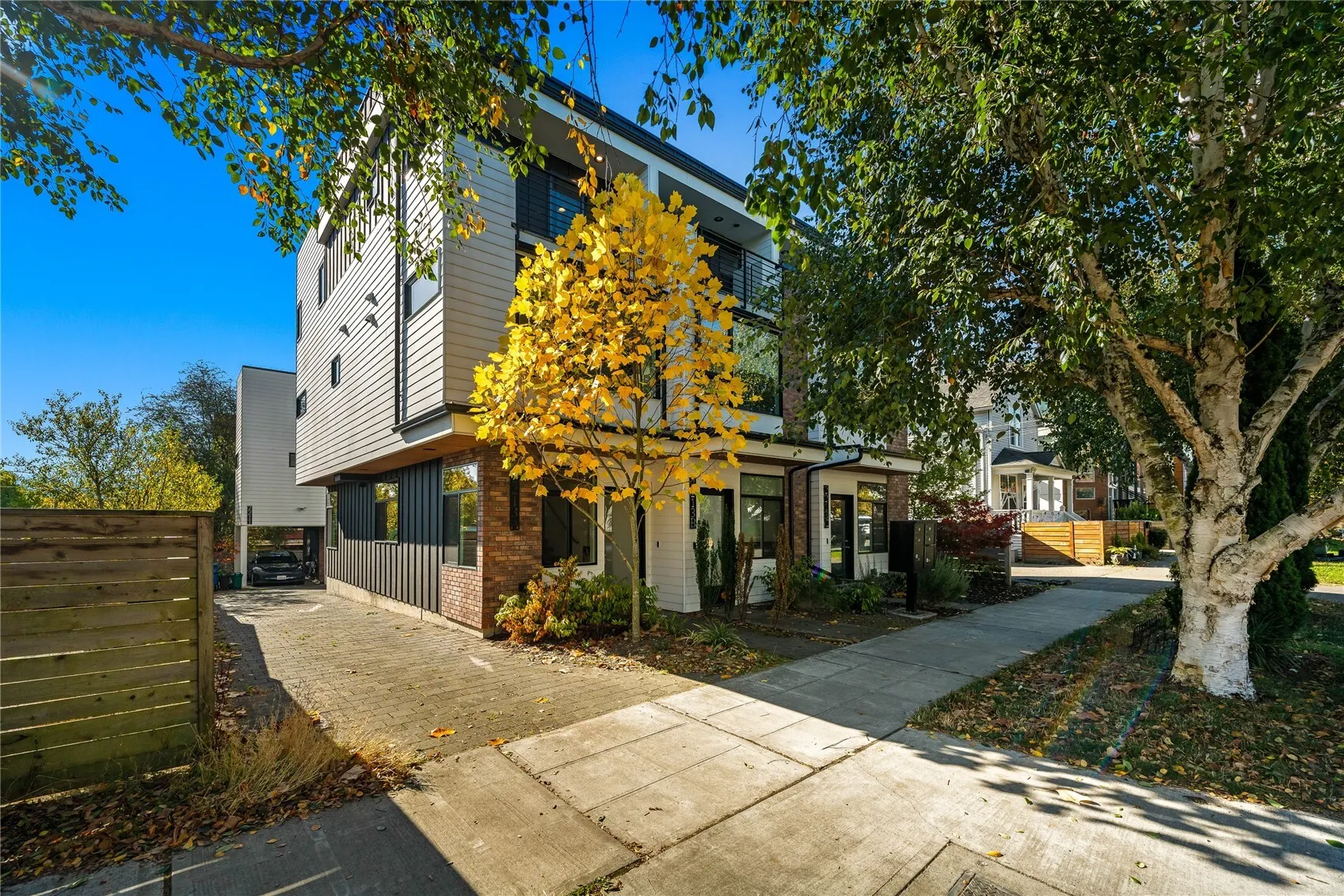 2213 A NW 63rd Street , Seattle, WA 98107
