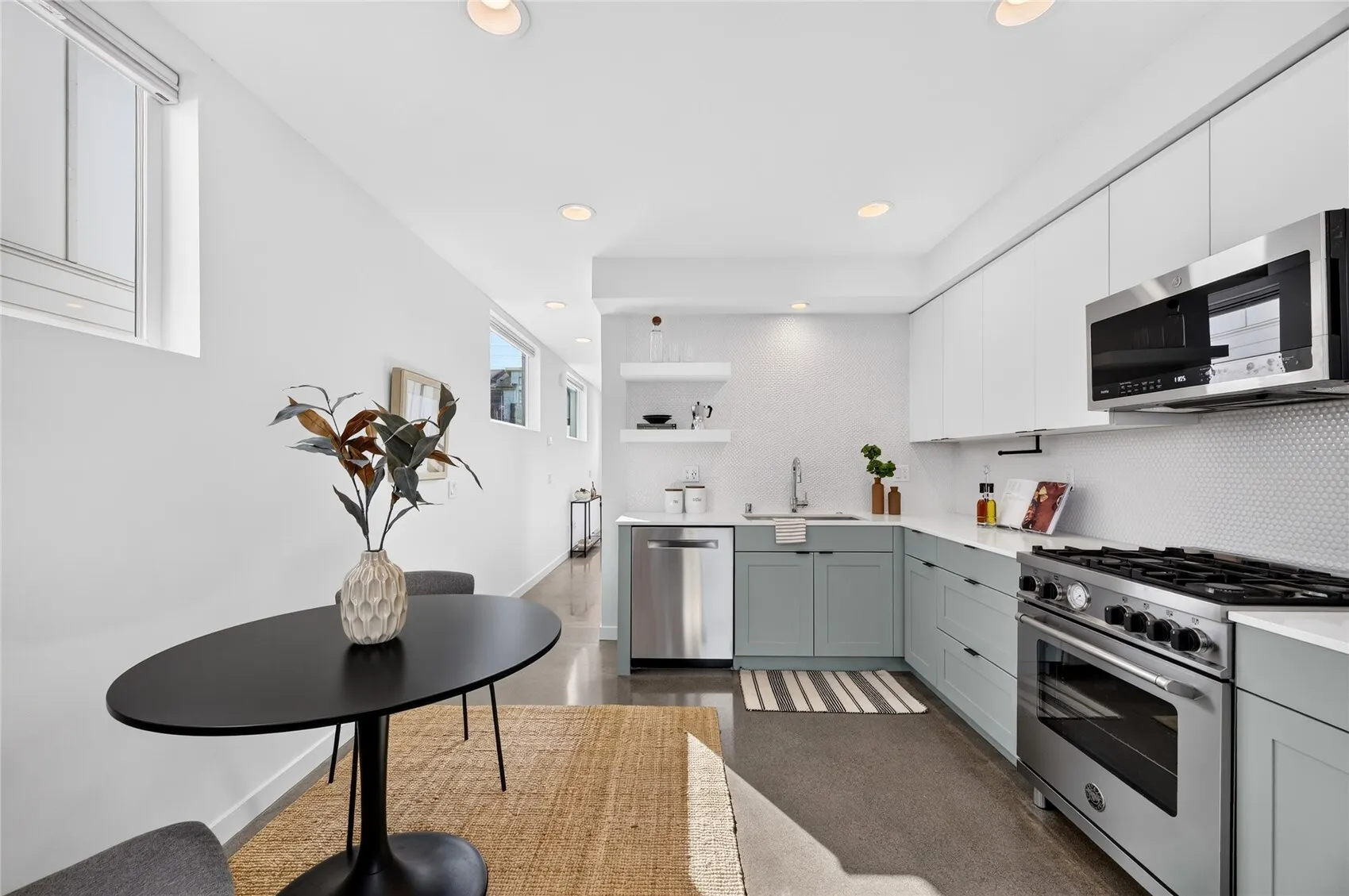2636 A NW 58th Street , Seattle, WA 98107
