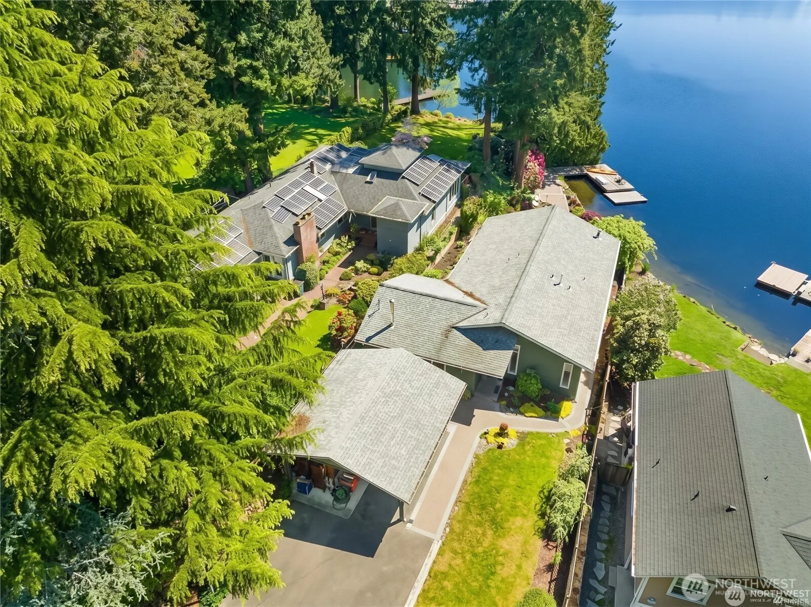 2424 215th Avenue SE, Sammamish, WA 98075