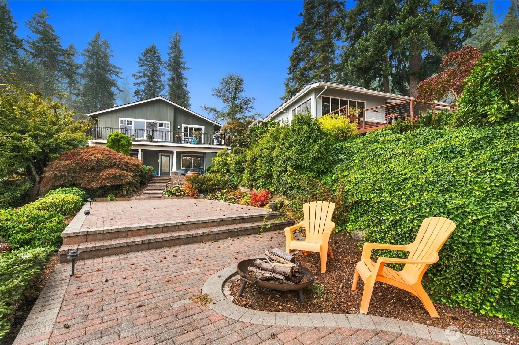 2424 215th Avenue SE, Sammamish, WA 98075