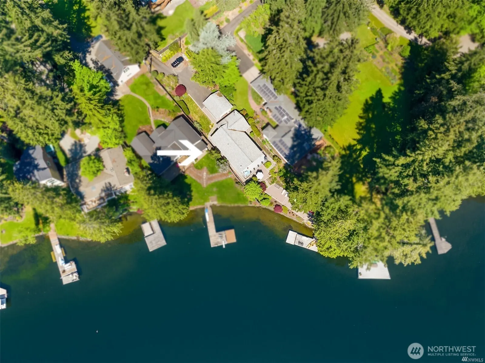 2424 215th Avenue SE, Sammamish, WA 98075