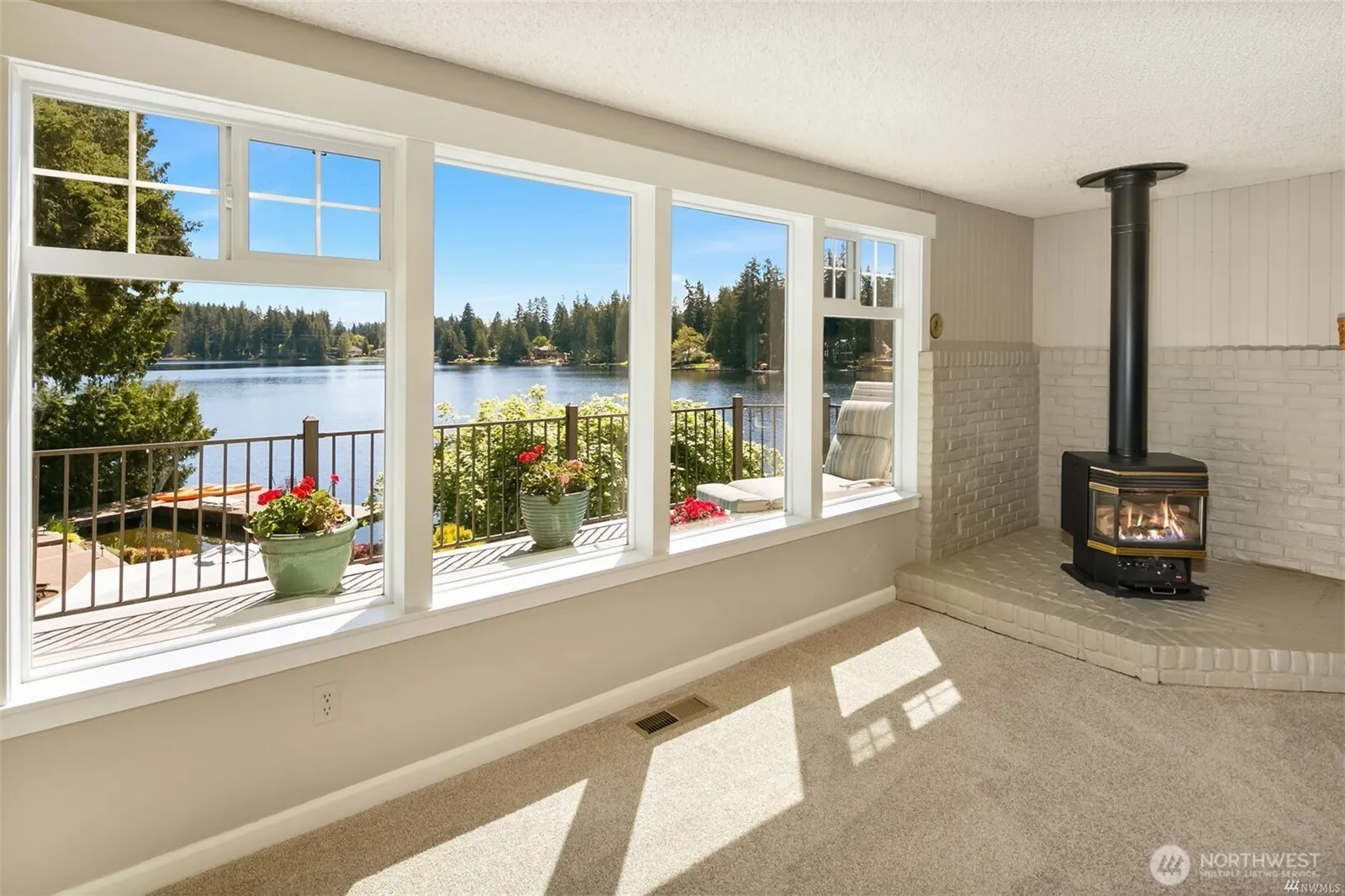 2424 215th Avenue SE, Sammamish, WA 98075
