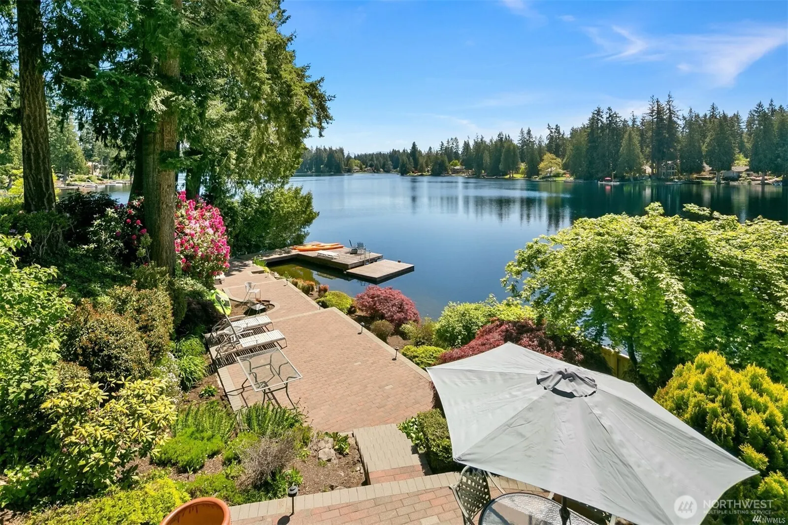 2424 215th Avenue SE, Sammamish, WA 98075