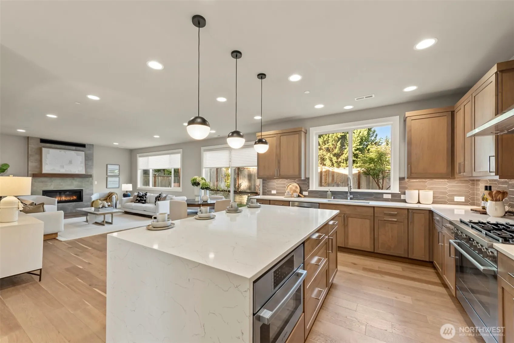 10323 133rd Court NE, Redmond, WA 98033