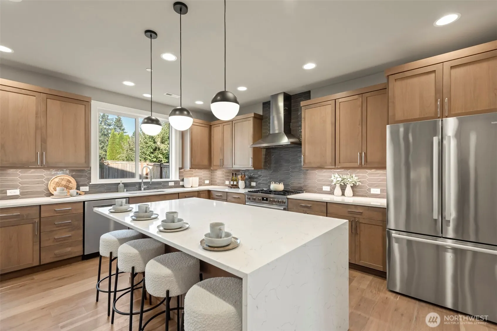 10323 133rd Court NE, Redmond, WA 98033