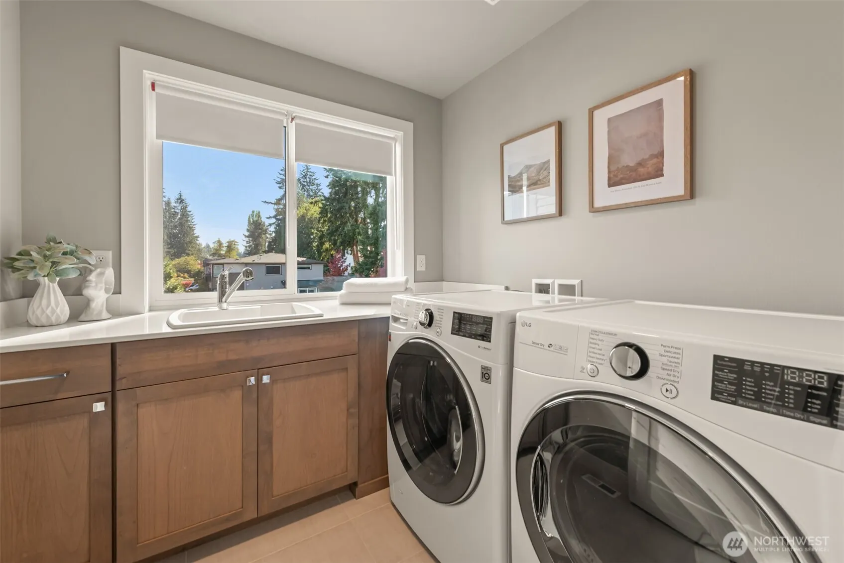 10323 133rd Court NE, Redmond, WA 98033