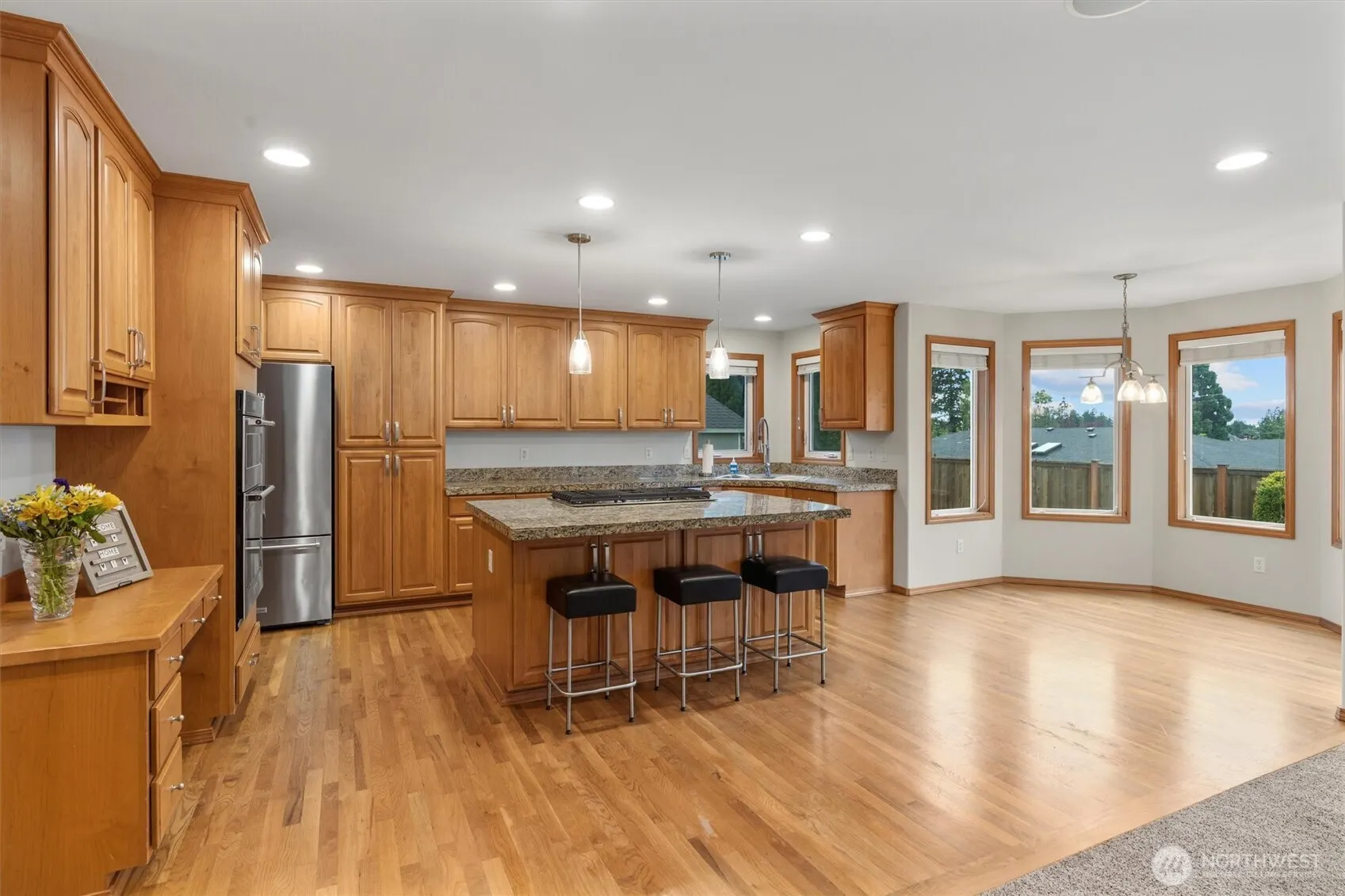 26127 145th Avenue SE, Kent, WA 98042